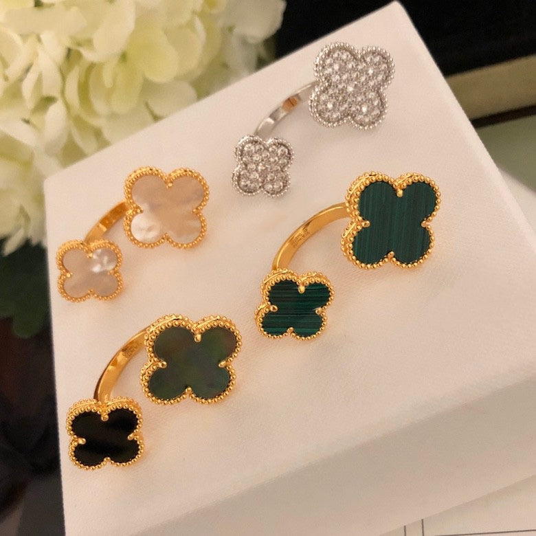 [sparkle Jewelry ]CLOVER BETWEEN THE FINGER RING