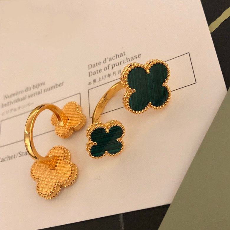 [sparkle Jewelry ]CLOVER BETWEEN THE FINGER RING