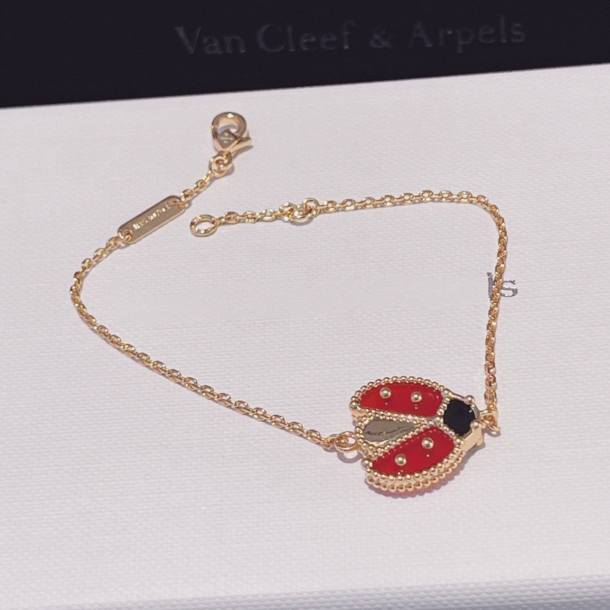 [sparkle Jewelry ]LUCKY SPRING 1 MOTIF PINK GOLD BRACELET