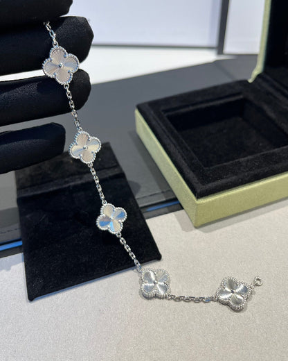 [sparkle Jewelry ] CLOVER 5 MOTIF LASER BRACELET COLLECTION